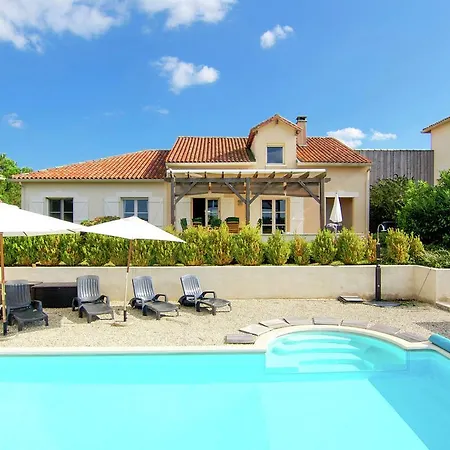 Charming In Rouz De With Private Garden *
