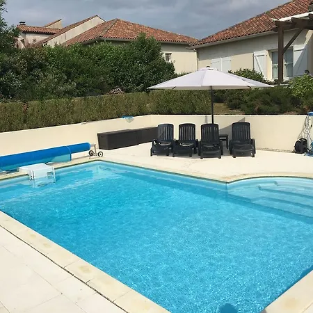 Charming In Rouz De With Private Garden